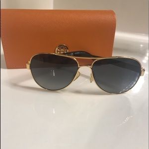 Tory Burch Aviator Sunglasses